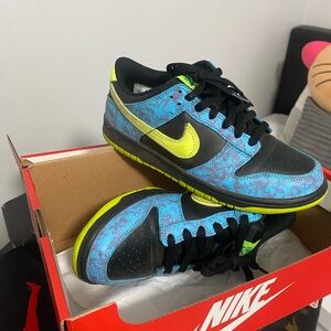 Nike Blue and Yellow Sneakers